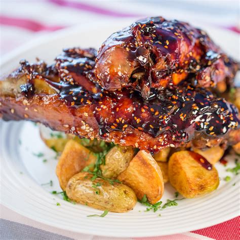 Honey Glazed Turkey Wings and Potatoes | So Delicious