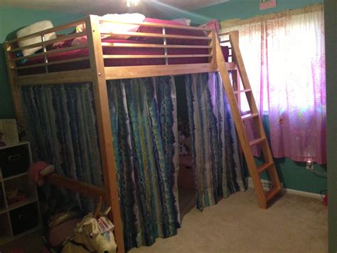Pinterest | Dorm room bedding, Loft bed, Loft bed curtains