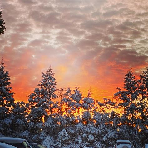 Sunset and snow in Nashua, NH. : r/newhampshire