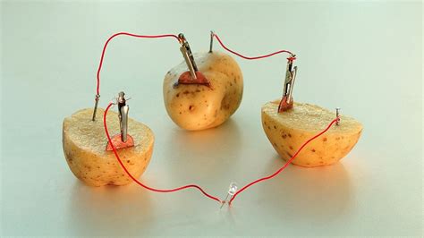 How can I light up an LED with potatoes? | Картошка