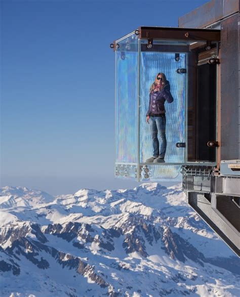 Step into the Void at the Aiguille du Midi © B. DELAPIERRE and courtesy of CHAMONIX.COM-min ...