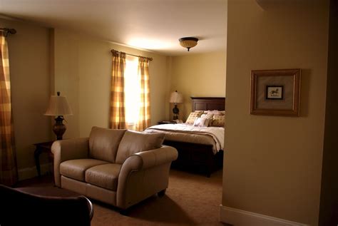 Grant Hall Hotel Moose Jaw, Saskatchewan, CA - Reservations.com