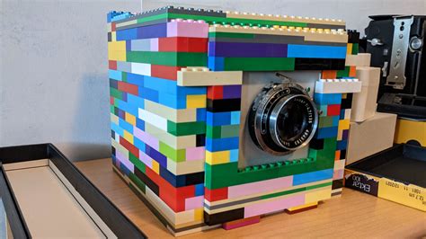 Large Format Lego Camera Is A Bit Near-Sighted | Hackaday