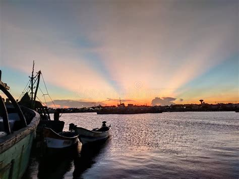 Sunset View from Chennai N4 Beach Editorial Stock Image - Image of ...