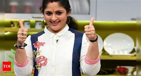 Annie wins Vayalar Ramavarma Award - Times of India