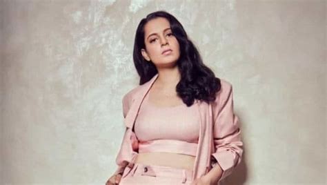 Karni Sena backs Kangana Ranaut, stages protest against Sanjay Raut in Gorakhpur-Entertainment ...