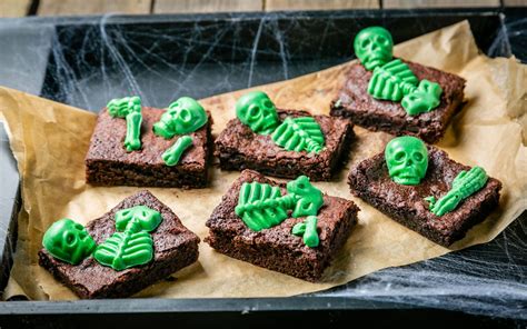 Recipes: 3 Cannabis-Infused Treats for Your 19+ Halloween Party