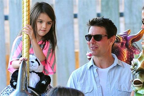 Tom Cruise Reportedly Has 'No Part' in Daughter Suri's Life