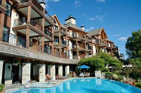 Review of Hotel Quintessence, Mont Tremblant, Canada