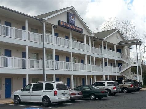 InTown Suites Extended Stay Charlotte NC - East Independence Blvd in Charlotte | Best Rates ...