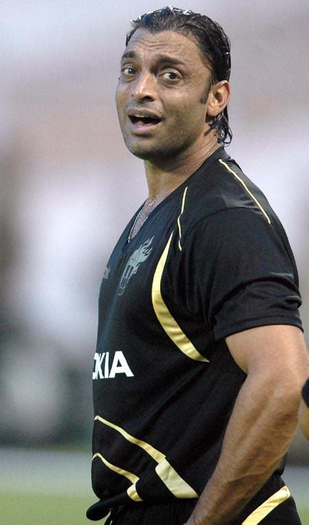 Pak Cricket Players: Shoaib Akhtar