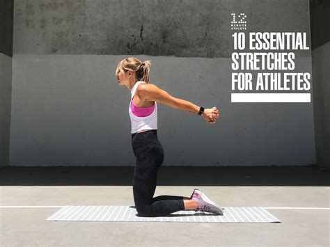 10 Essential Stretches for Athletes - 12 Minute Athlete