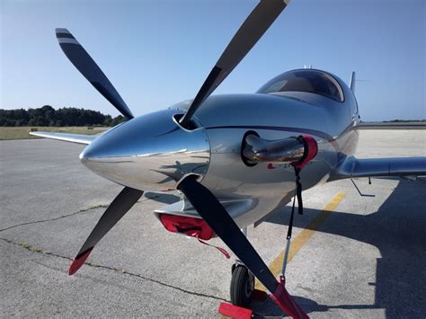 Non-certified - Flying the Lancair Evolution turboprop in Europe (production moved to Europe)