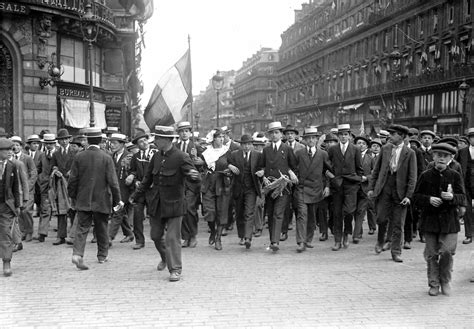 Europe Reacts to the Treaty of Versailles, in Photos | History ...