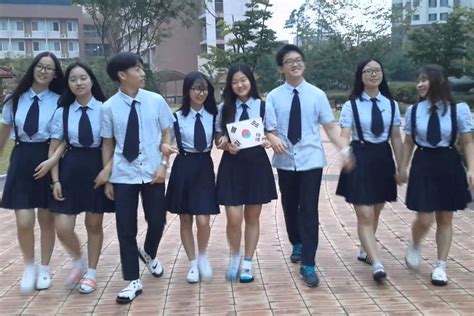 Creatrip: The Best High School Uniforms In Korea - Korea (Travel Guide)