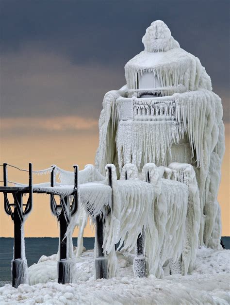 Frozen Lighthouse on Lake Michigan : r/pics