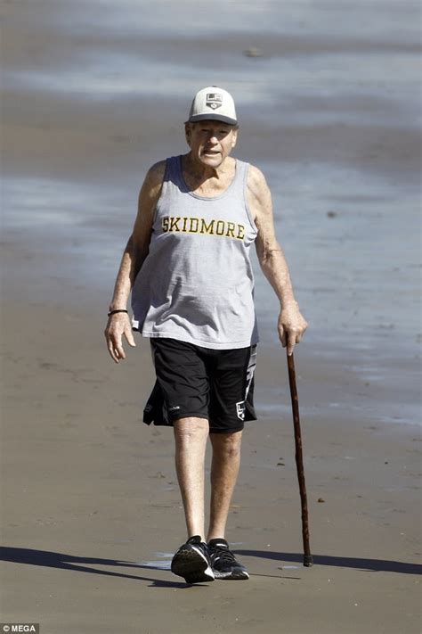 Ryan O'Neal, 76, enjoys therapeutic walk in Malibu