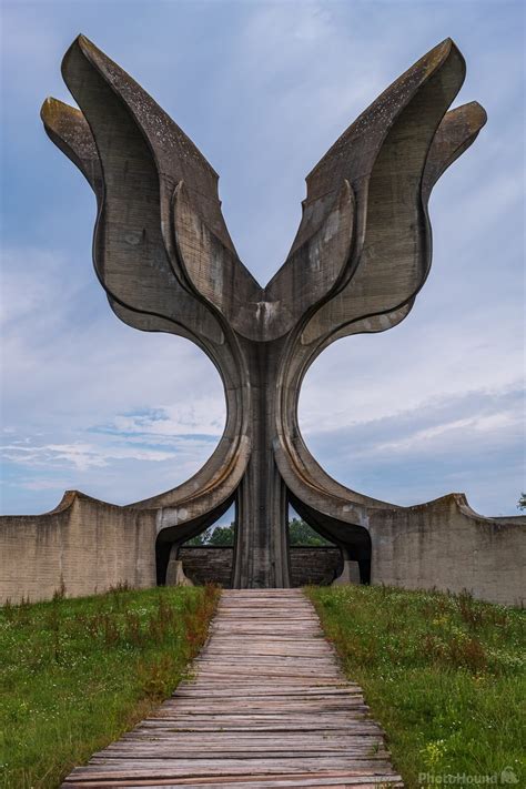 Image of Jasenovac Memorial Site | 1021132