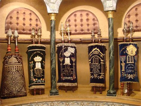 Bet El synagogue Casablanca -torah scrolls | David Lisbona | Flickr