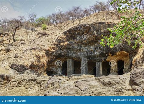 Elephanta Caves stock image. Image of culture, civilisation - 251155221