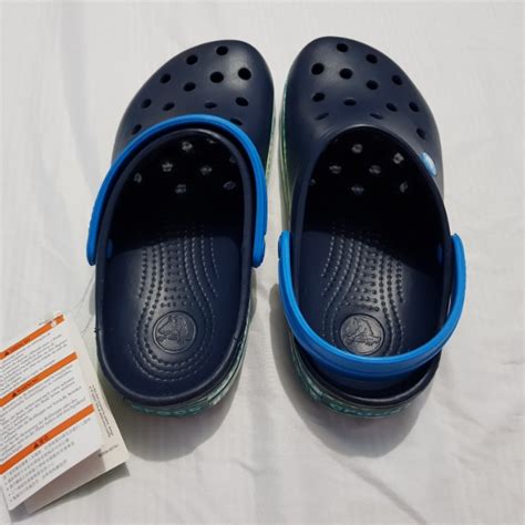 Crocs clogs, Women's Fashion, Footwear, Sandals on Carousell