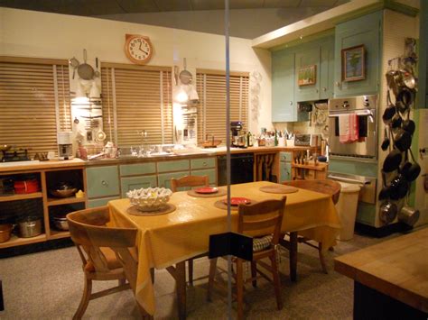 Julia Child's kitchen at the Smithsonian! | Julia child kitchen, Julia ...