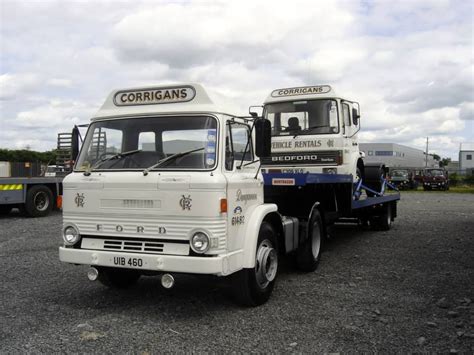 Ford D Series | Vintage trucks, Ford trucks, Old lorries