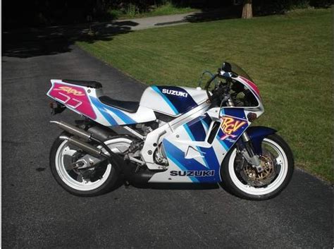 Short But Sweet: Titled 1992 Suzuki RGV250 VJ22 - Rare SportBikes For Sale