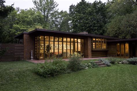 Instant House: Frank Lloyd Wright's Usonian Homes