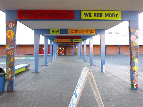 Walkway at Mercer Middle School | litlnemo | Flickr