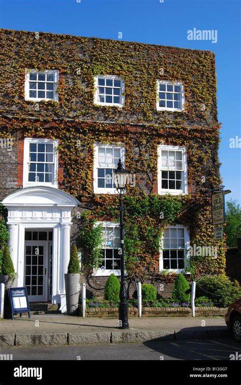 The Old House Hotel and Restaurant, The Square, Wickham, Hampshire ...