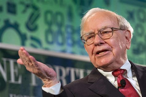 Warren Buffet’s Leadership Style: 6 Leadership Traits Berkshire ...