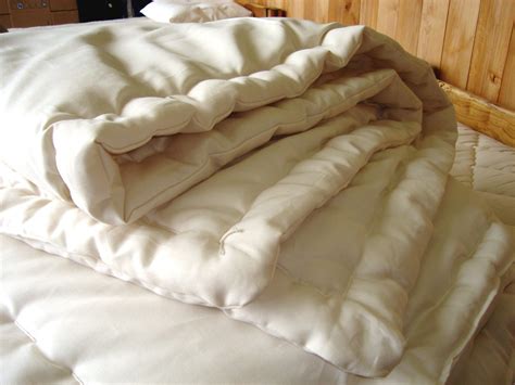 Natural Wool Comforters by Holy Lamb Organics - Eco Girl Shop