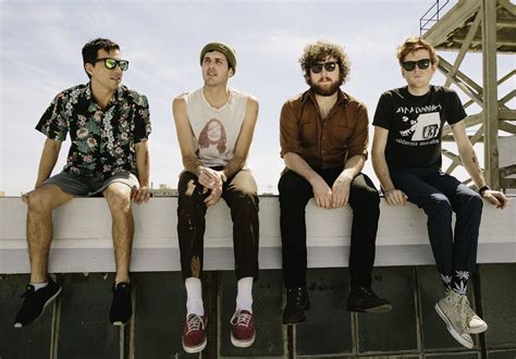 Surf punks come to the Observatory – The Daily Aztec