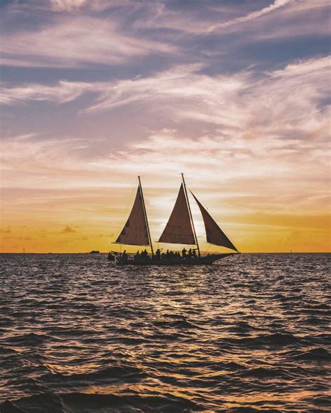 Key West Sunset Cruises & Sunset Sails