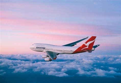 Qantas Frequent Flyer: The Ultimate Guide | LoungeBuddy