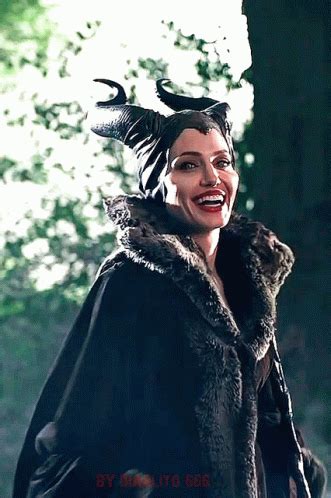 Maleficent Angelina Jolie GIF - Maleficent Angelina Jolie Laughing - Discover & Share GIFs