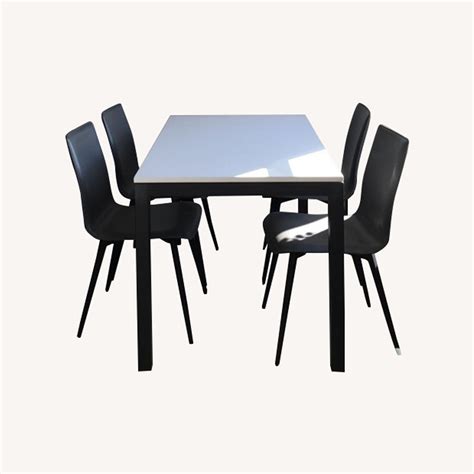 Room & Board Parsons Dining Table - AptDeco