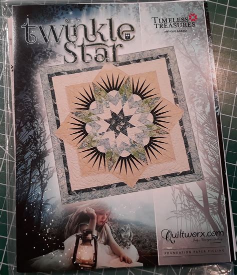 Twinkle Star pattern by Quiltworx