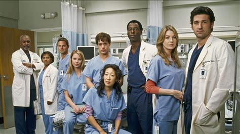 "Grey's Anatomy" ဒရာမာထဲက ဆေးပစ္စည်းတွေကို အရေးပေါ်လုပ်သားများထံ လှူဒါန်း