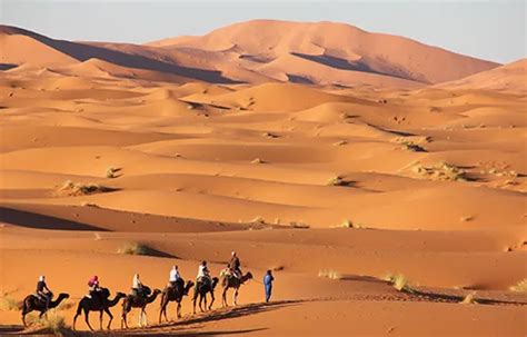 6 Days Tour From Fes To Marrakech Via Ouzina - Luxury Morocco Trips