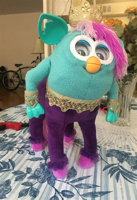 [CW: Oddbody Furby] Hi everybody! Meet my first Oddbody furby project ...