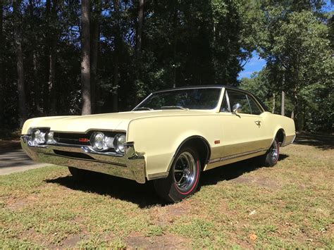 1967 Oldsmobile Cutlass 442 | Raleigh Classic Car Auctions