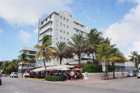 Hotel Victor in Miami Beach, Florida. Editorial Image - Image of states ...