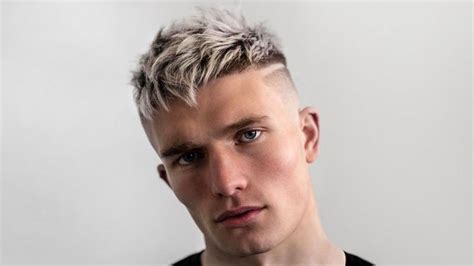 15 Cool Frosted Tip Hairstyles for Men | Boys colored hair, Teen boy hairstyles, Boy hairstyles