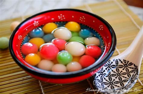 Glutinous Rice Balls with Gingko Nuts Recipe (Tang Yuan) | Huang Kitchen