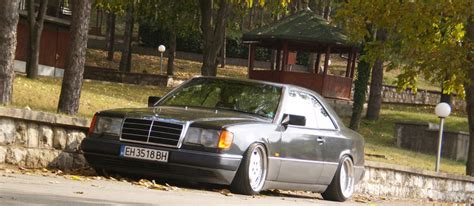 Mercedes Benz W124 Coupe on AMG Aero I 3 Piece Wheels | JDMEURO.com