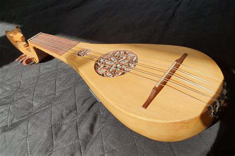 Medieval Gittern/lute Custom - Etsy