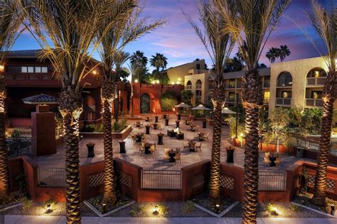 Hilton Phoenix Resort at the Peak - Phoenix All-Suite Hotels & Resorts