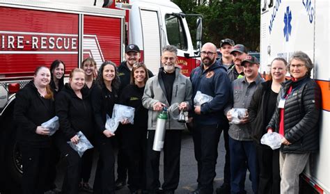 Noah’s Ark donates oxygen masks to save family pets – Macon Sense